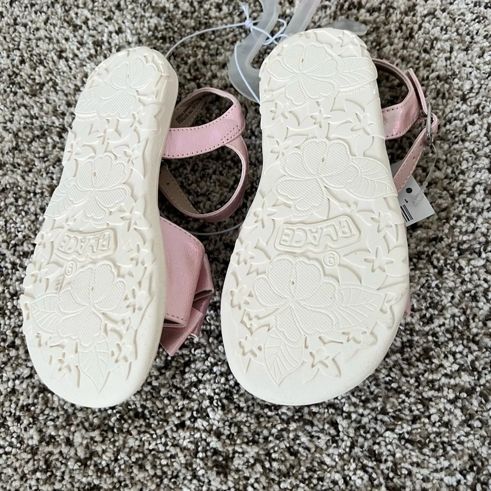NEW The Children’s Place Toddler Girls Bow Sandals size: 9